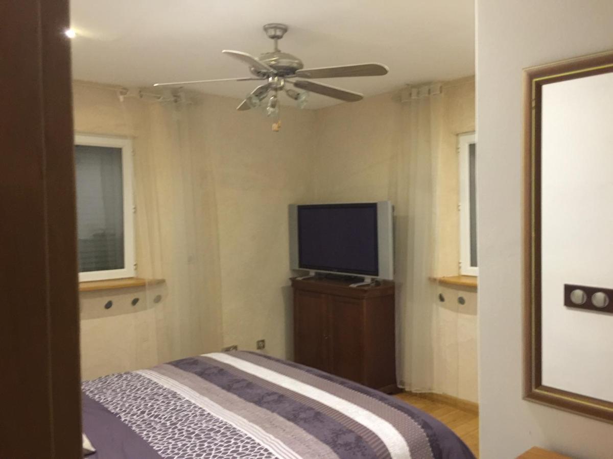 La Decouverte, Jacuzzi, Sauna, Et Terrasse Avec Vue Sur Lac A La Campagne Entre Toulouse Et Auch Catonvielle Екстериор снимка