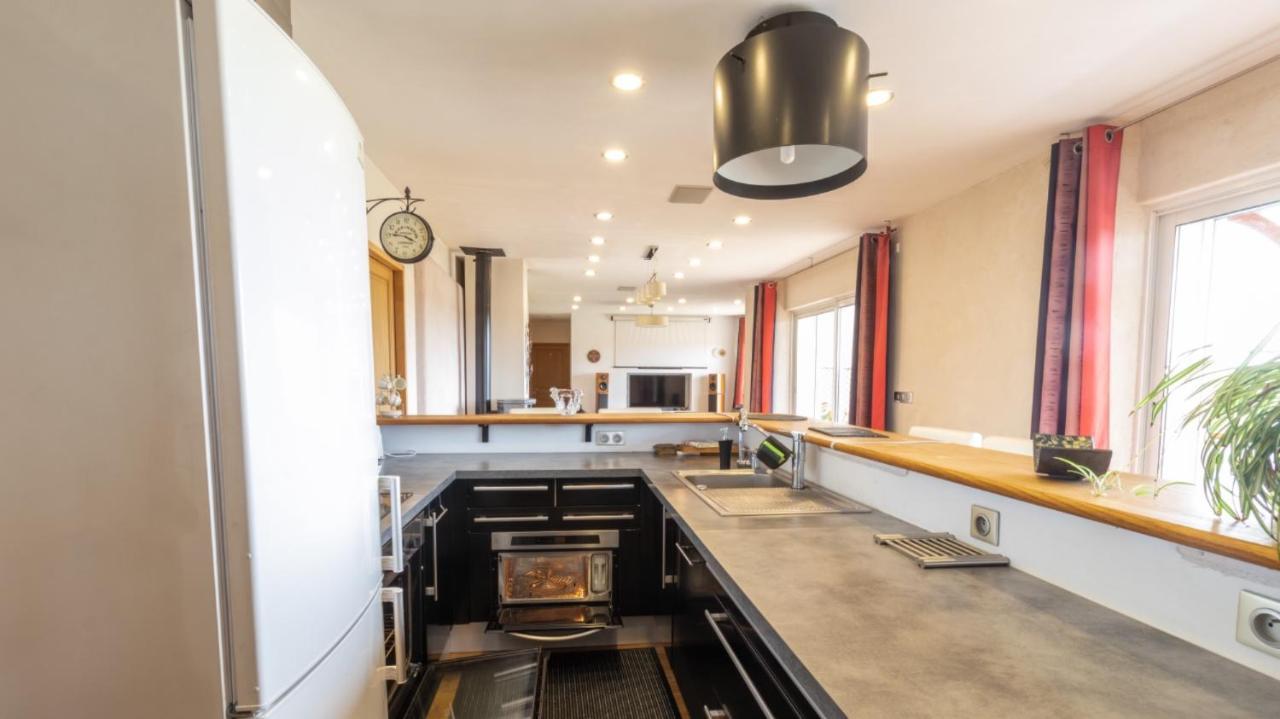 La Decouverte, Jacuzzi, Sauna, Et Terrasse Avec Vue Sur Lac A La Campagne Entre Toulouse Et Auch Catonvielle Екстериор снимка